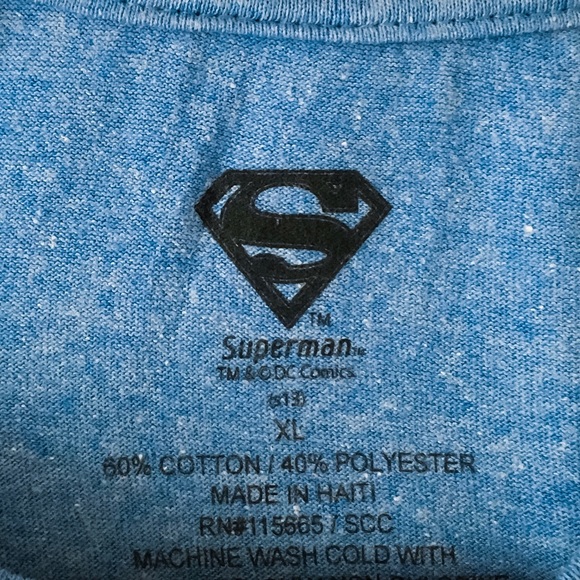 Vintage Official DC Superman Faded T-Shirt - Picture 3 of 6